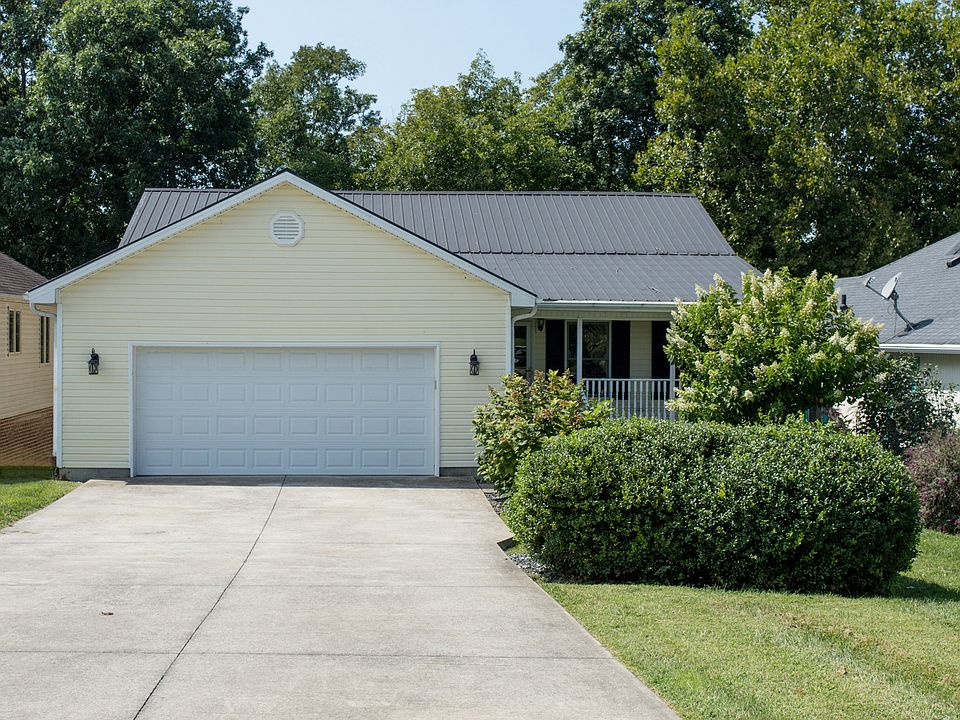 1st image of 260 Persimmon Way