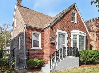 8536 S Yates Blvd, Chicago, IL 60617