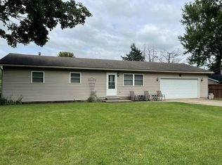 406 Park Dr, Nappanee, IN 46550