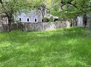 2906 E 12th St, Austin, TX 78702