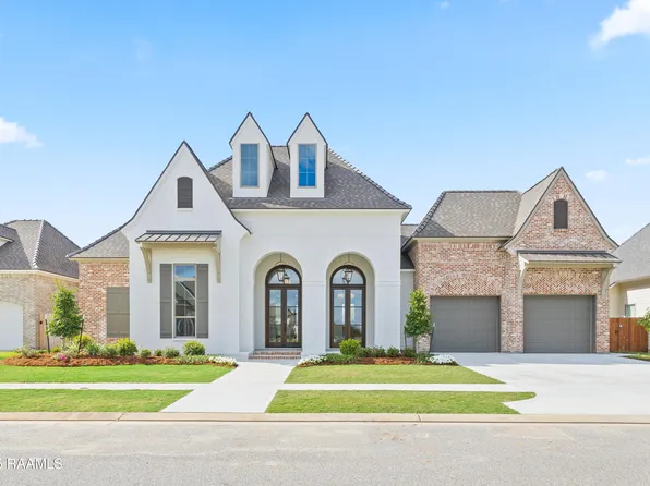 221 Rue De La Rochelle, Broussard, LA 70518