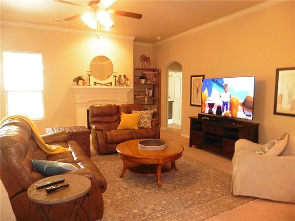 4th image of 4206 Creek Hill Ln