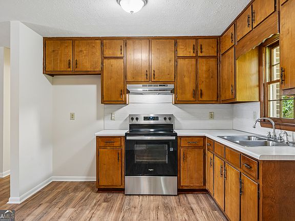 2nd image of 1181 Carl Bethlehem Rd