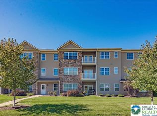 6885 Pioneer Dr, Macungie, PA 18062