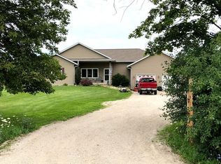 4323 Salem Rd, Salem, WI 53168