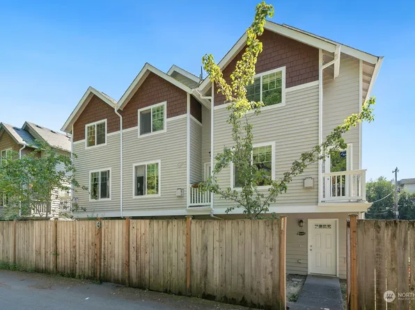 12327 28th Avenue NE #A, Seattle, WA 98125