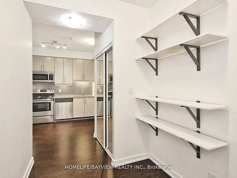 33 Bay St #1905 — Photo 18