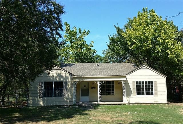 1st image of 4709 E Loraine St