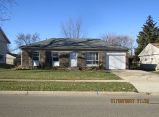 1604 McKool Ave, Streamwood, IL 60107