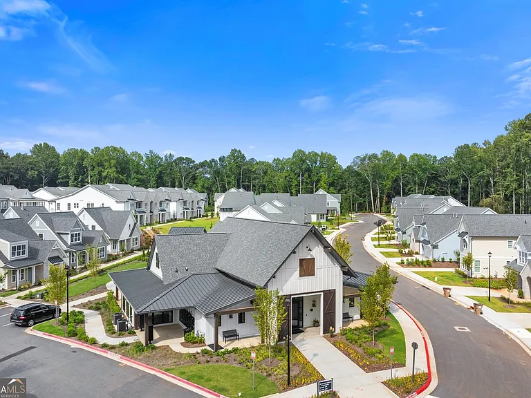 5150 Adairview Circle Hvn #4610 — Photo 1