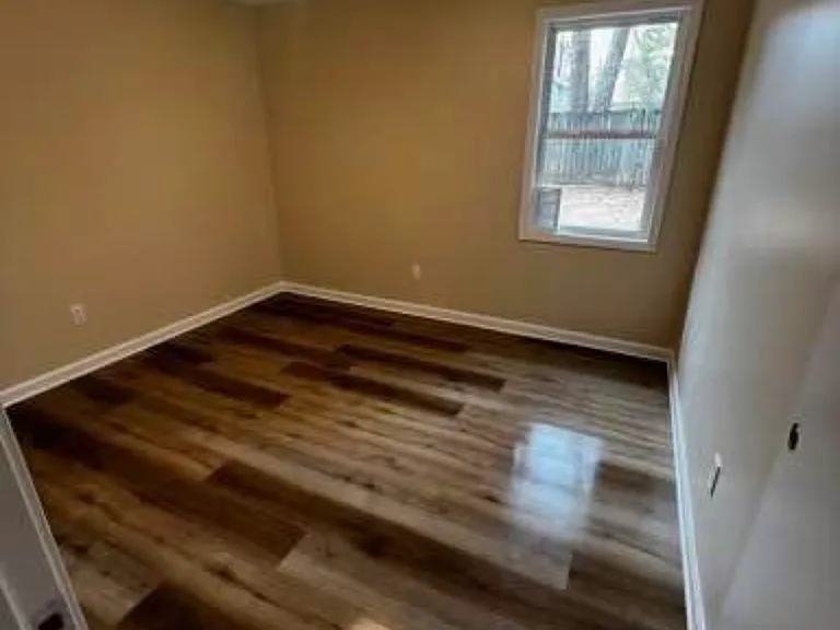 6310 Green Acres Ln — Photo 10