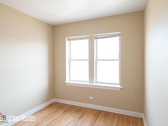 4th image of 4439 W Fullerton Ave #2AA