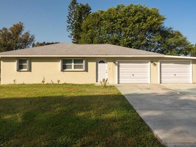 121 Connecticut Rd, Lehigh Acres, FL, 33936