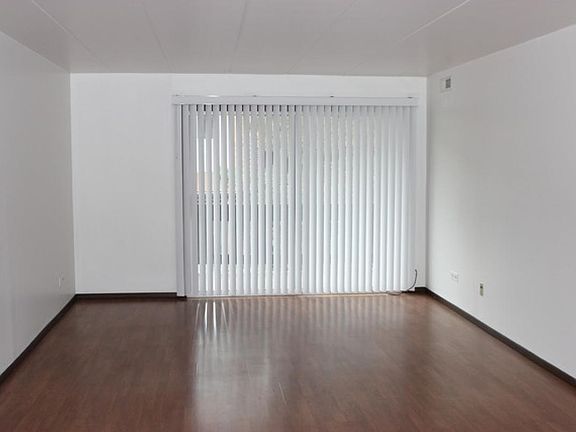 4th image of 14001 James Dr APT 706
