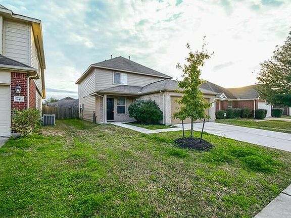 2nd image of 19455 Dry Canyon Ct