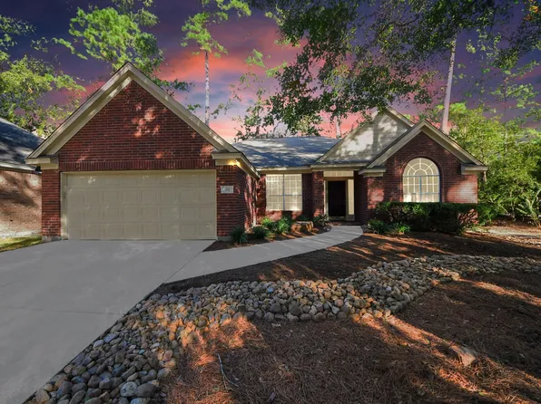 70 N Lace Arbor Dr, Spring, TX 77382