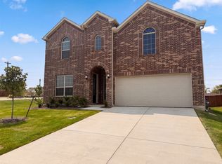 201 Loving Trl, Justin, TX 76247