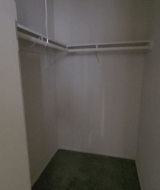 1st image of 1711 Granville Ave #12