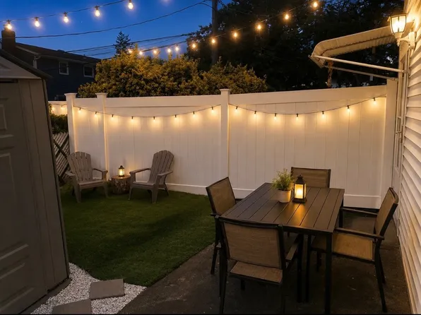 16 Imperial Dr #1, Selden, NY 11784