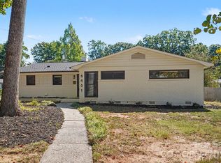 5401 Seacroft Rd, Charlotte, NC 28210