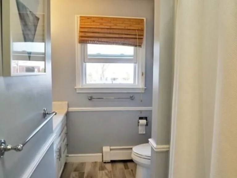 238 Saratoga St #3 — Photo 10