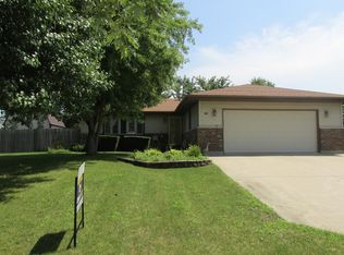 708 S Cooper Rd, New Lenox, IL 60451