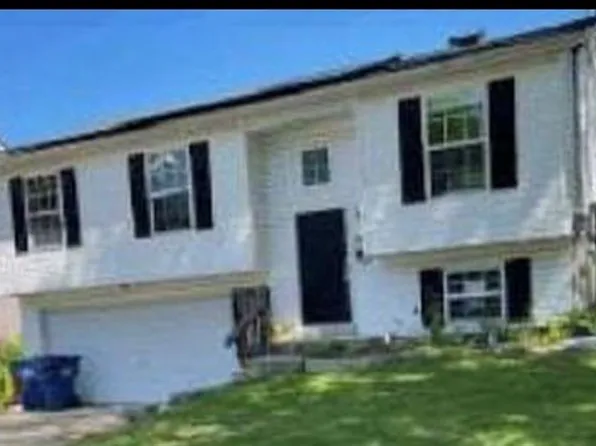 907 N 6th St, Festus, MO 63028