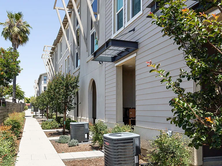 Trio Townhomes — Photo 25