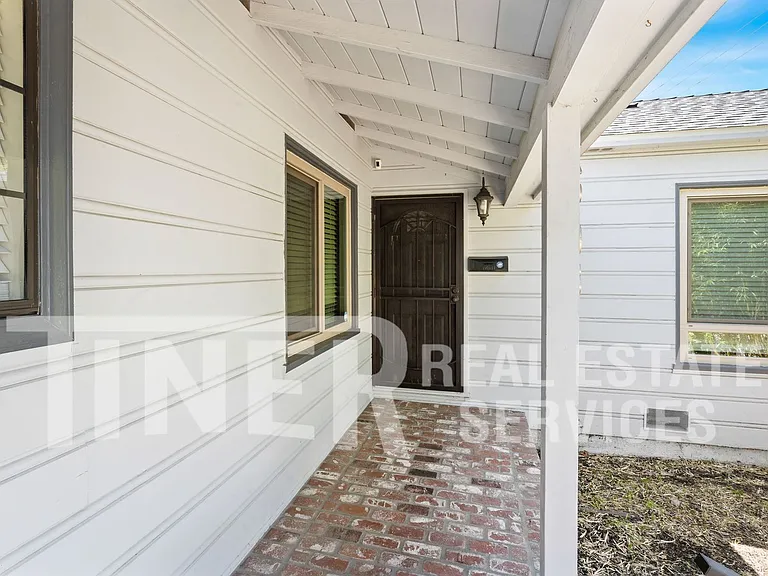 2908 12th Ave — Photo 6
