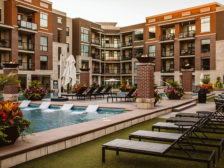 The Royale at CityPlace — Photo 70