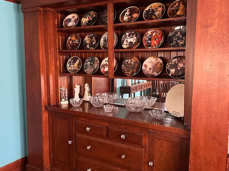 Built in china buffet