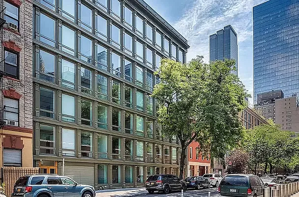 Rented by One Realty Global Corp | media 4