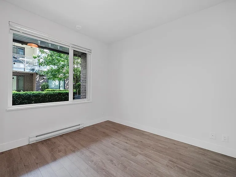 5355 Lane St #101 — Photo 18