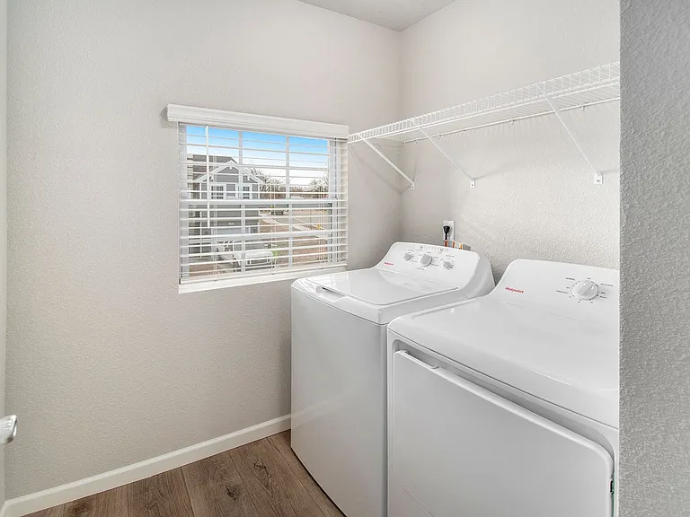 1306 Trailview Ct — Photo 7
