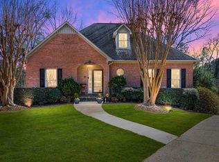 517 Meadow Ridge Cir, Birmingham, AL 35242