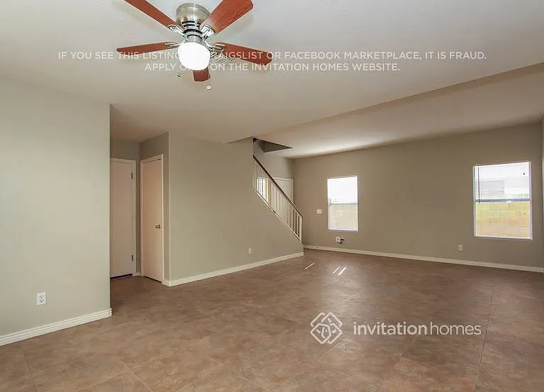 7630 W Cinnabar Ave — Photo 3
