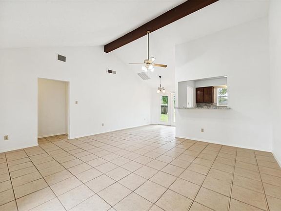 4th image of 2723 N Brompton Dr
