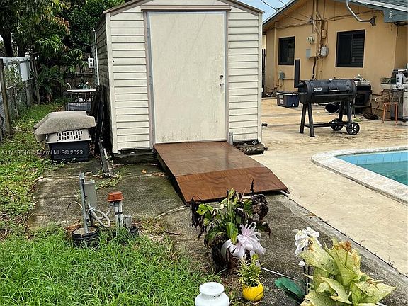 5th image of 2115 NW 193rd Ter