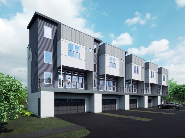 Duplex or Triplex in Dallas TX