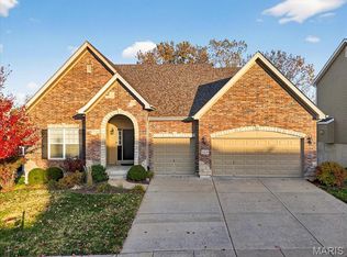 6219 Pathfinder Dr, Saint Louis, MO 63129