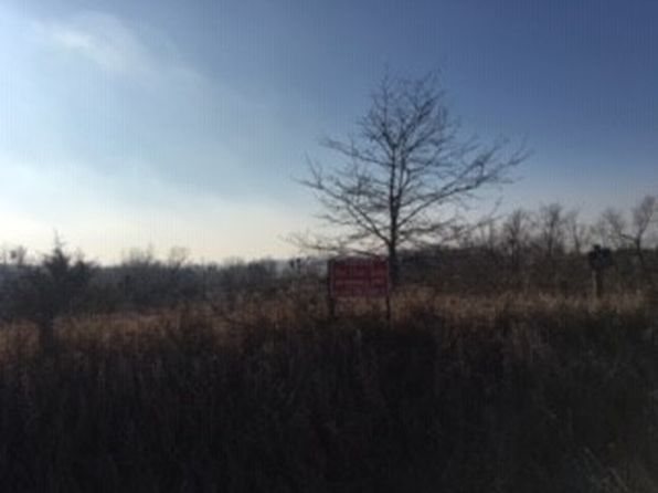 0 S 28th Ave W, Newton, IA 50208