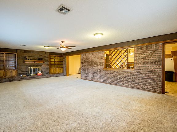 2nd image of 6328 S Robinson Dr