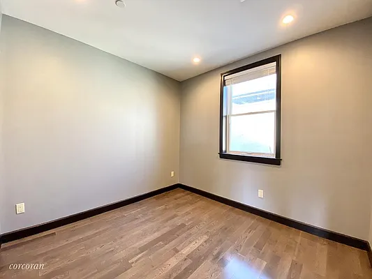 Rented by Corcoran | media 21