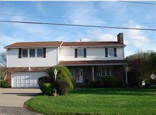 100 French Island Rd, Perryopolis, PA 15473