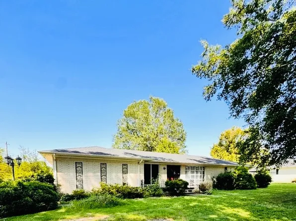 26030 Highway 22, Mc Kenzie, TN 38201