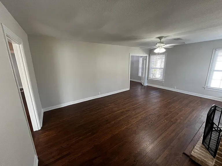 411 Marietta St — Photo 4