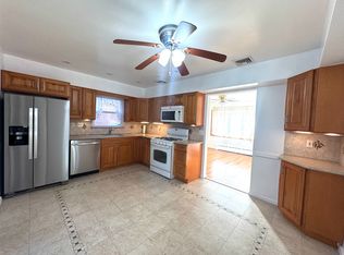 13-01 133rd Pl Unit 1H, College Pt, NY 11356