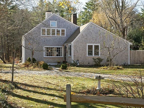 4th image of 242 Elm St