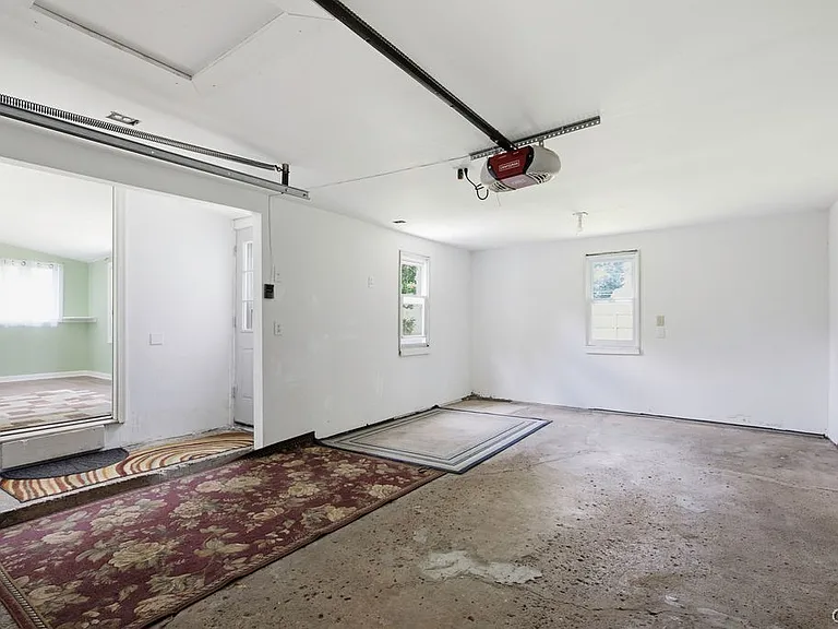 113 Kearney Ave — Photo 17