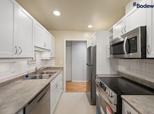 1405 W 15th Ave, Vancouver, BC V6H3R2